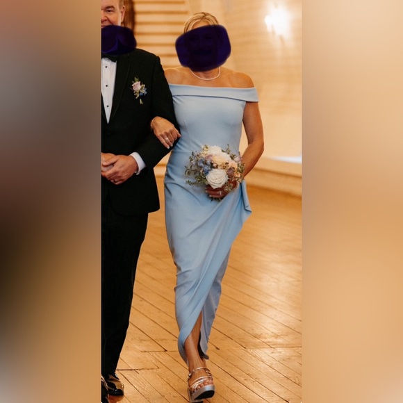 Alex Evenings Gown - Picture 5 of 10